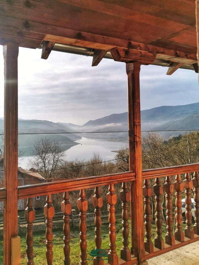 Villa Balconlux - Zavojsko Jezero, Пирот Екстериор снимка